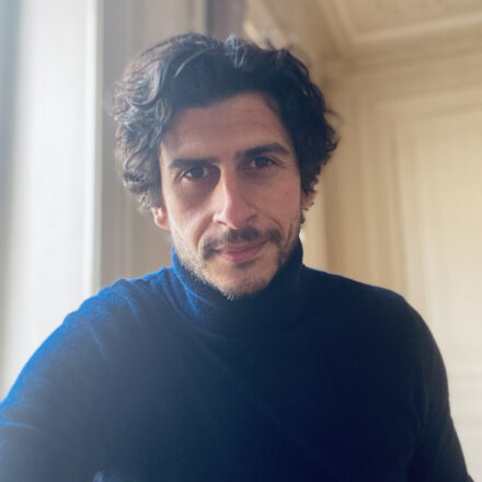 « Découvrir des vérités profondes sur les consommateurs est un plaisir addictif ! » – Interview micro-portrait de Selim Messaï, responsable Consumer & Market Intelligence d’Ecotone