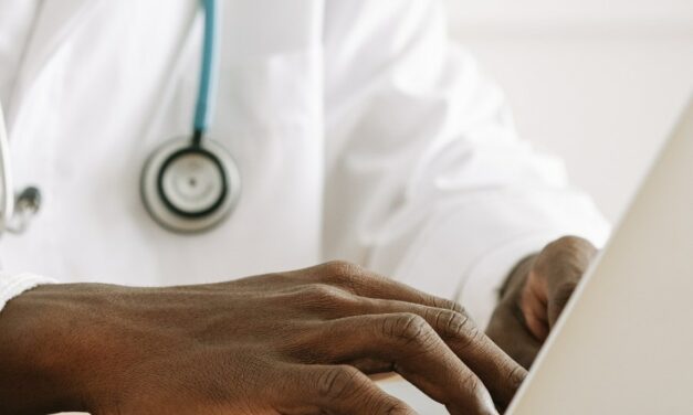 L’ÉCOUTE DU WEB EN SANTÉ
