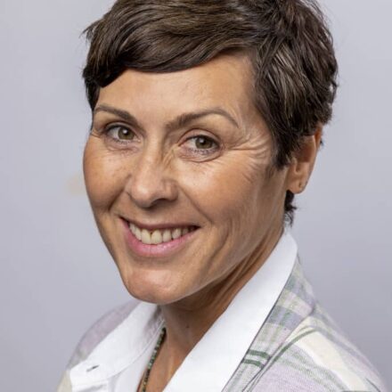« S’appuyer sur l’expertise locale est incontournable pour réussir ses études en Chine » – Interview d’Elisabeth Candau (Toluna) 