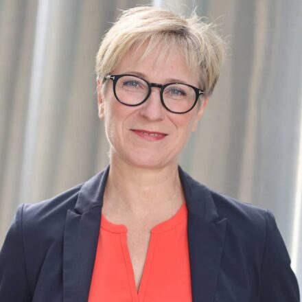 « Rien de tel qu’un peu de hors-piste pour débusquer les meilleurs insights ! » – Interview de Natacha Dagneaud (Séissmo)